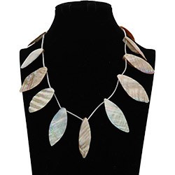 COLLAR DE CONCHA
