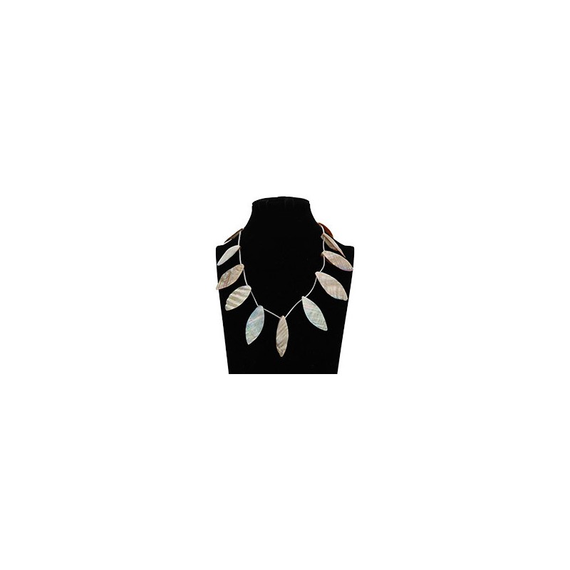 COLLAR DE CONCHA