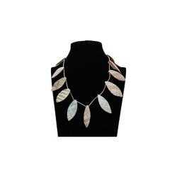 COLLAR DE CONCHA
