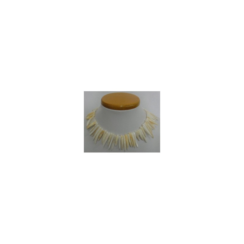 COLLAR DE CONCHA