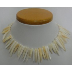 COLLAR DE CONCHA
