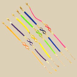 PULSERA DE METAL / HILO