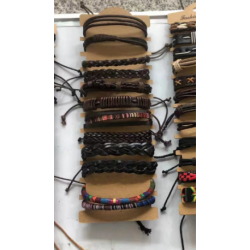 PULSERAS DE PIEL