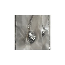 COLLAR DE METAL