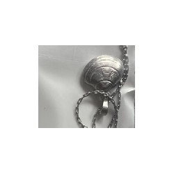 COLLAR DE METAL