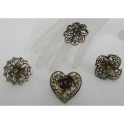 ANILLO DE METAL / ACRILICO