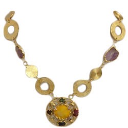 COLLAR DE METAL / PIEDRA