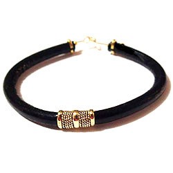 PULSERA DE BAQUETA
